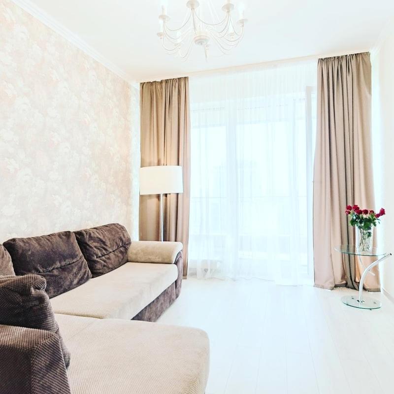 Apartment 1 60m2 Center Of Obolon Near River Side. With Terrace. 22 Floor Kyiv
