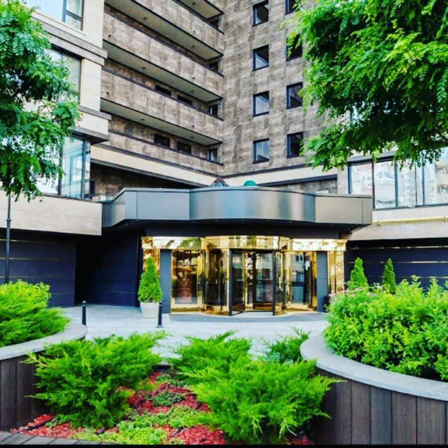 1 60m2 Center Of Obolon Near River Side. With Terrace. 22 Floor